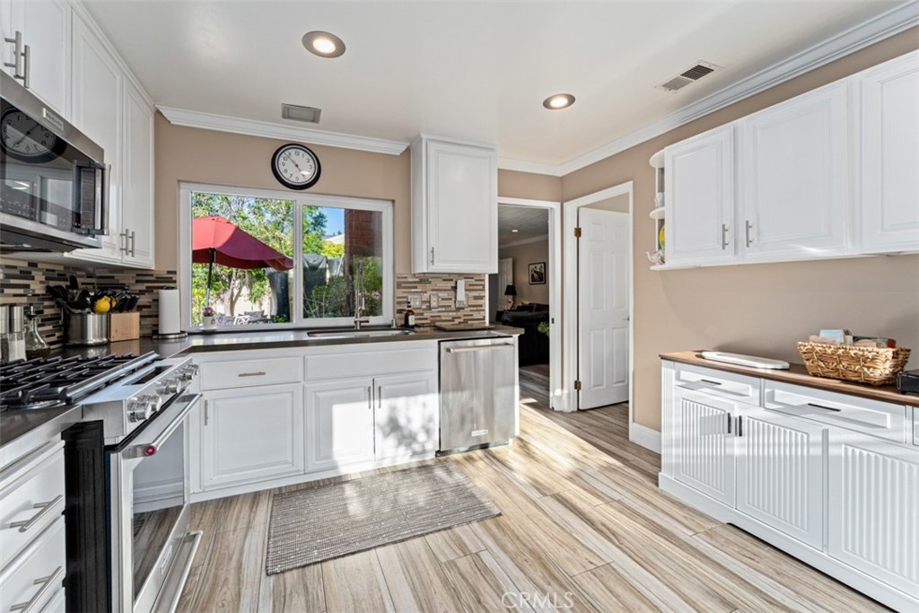 25891 Tree Top Road Laguna Hills, CA 92653 - Photo 12 of 55