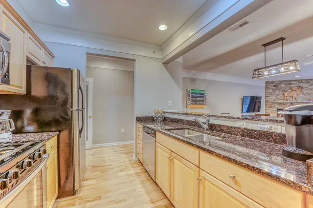 $549,000 | 8 Twin Tip Terrace, Unit 7, Lincoln, NH 03251