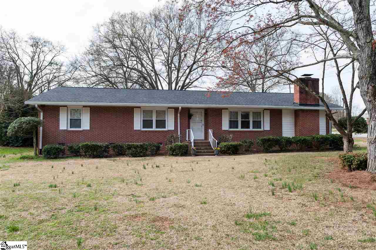 130 State Rd S-42-2249 Boiling Springs, SC 29316 - Photo 1 of 35 Gallery Image 1
