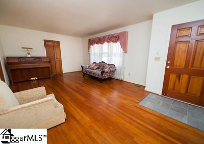 130 State Rd S-42-2249 Boiling Springs, SC 29316 - Photo 5 of 35 Gallery Image 5