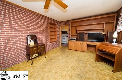 130 State Rd S-42-2249 Boiling Springs, SC 29316 - Photo 9 of 35 Gallery Image 9