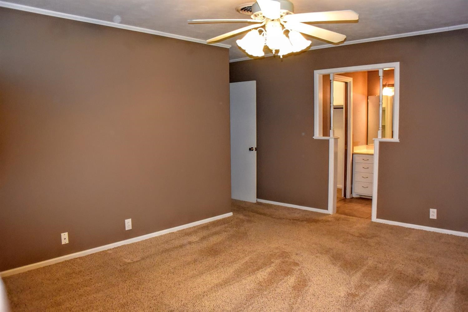 2127 52nd Street Lubbock, TX 79412 - Photo 9 of 10 a view of an empty room with a window