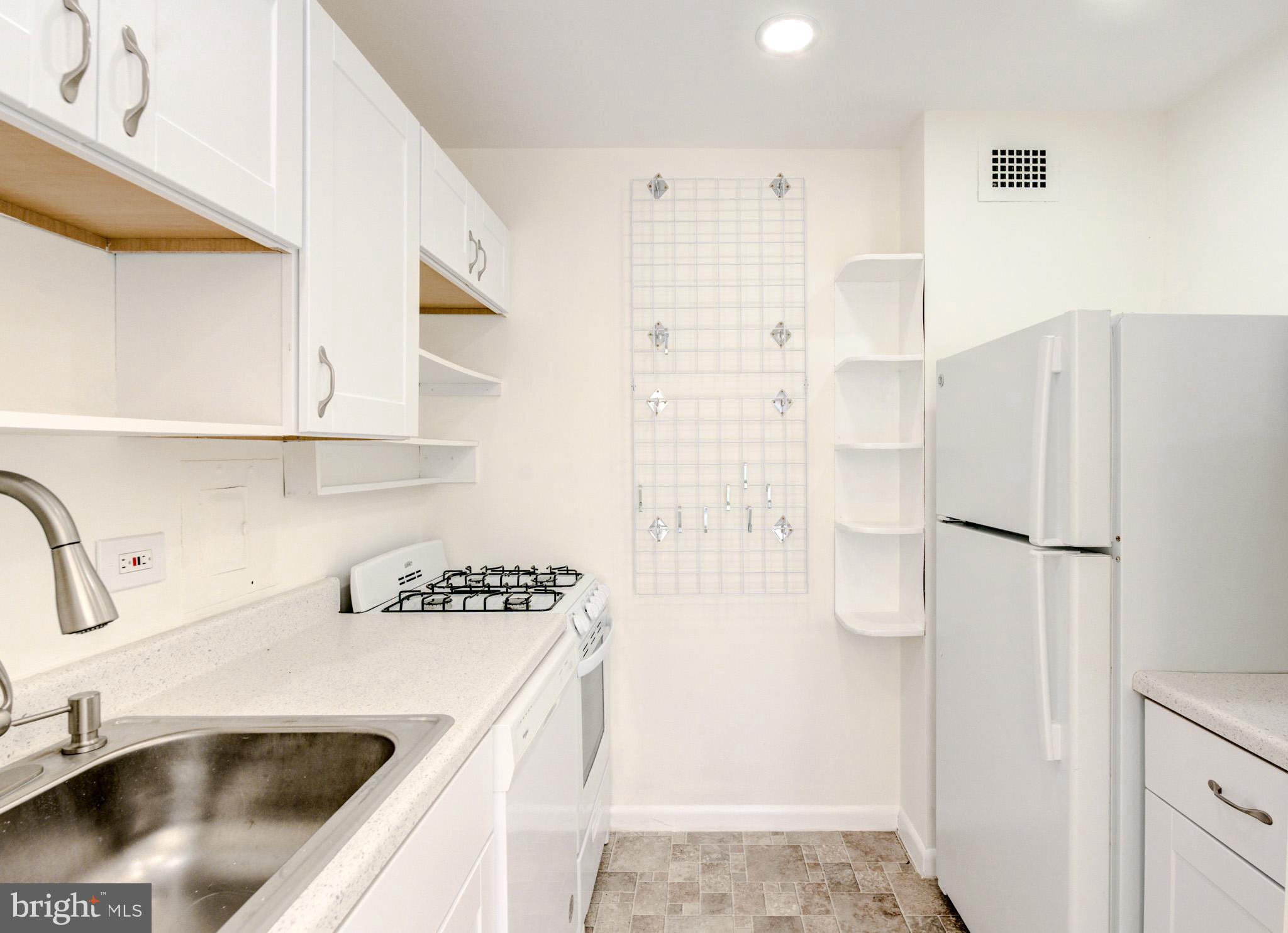 1900 Lyttonsville Road, Unit 110 Silver Spring, MD 20910 - Photo 14 of 42