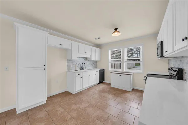$550,000 | 162 1st Street, Monteagle, TN 37356