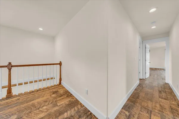 $550,000 | 162 1st Street, Monteagle, TN 37356