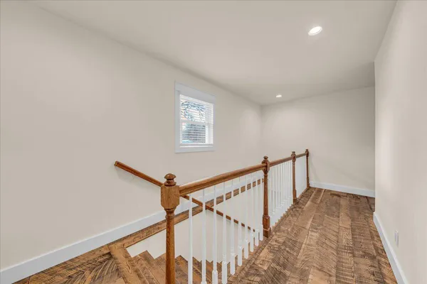 $550,000 | 162 1st Street, Monteagle, TN 37356