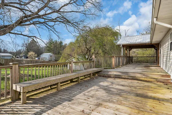 $550,000 | 162 1st Street, Monteagle, TN 37356