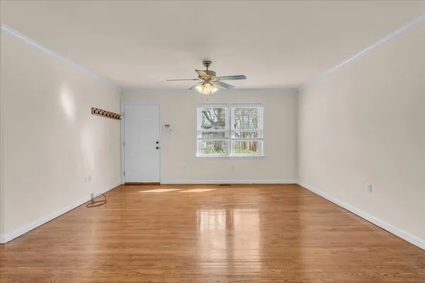$550,000 | 162 1st Street, Monteagle, TN 37356