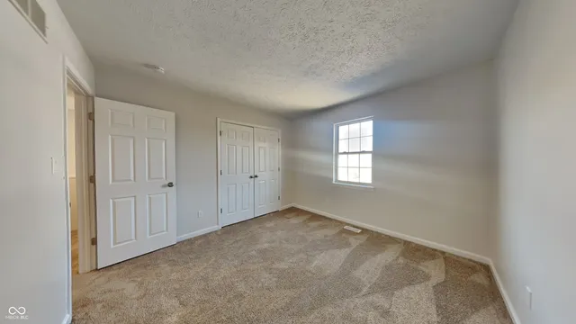 $379,900 | 11144 Echo Trail, Indianapolis, IN 46236