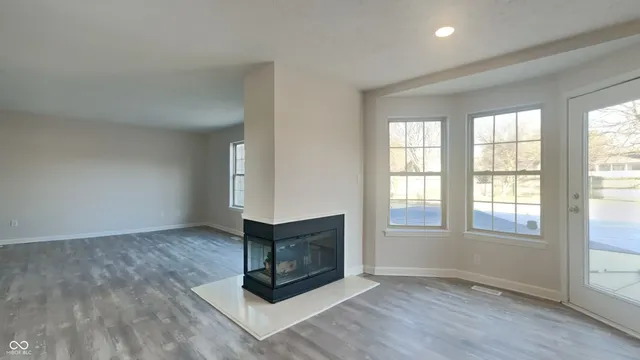 $379,900 | 11144 Echo Trail, Indianapolis, IN 46236