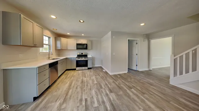 $379,900 | 11144 Echo Trail, Indianapolis, IN 46236