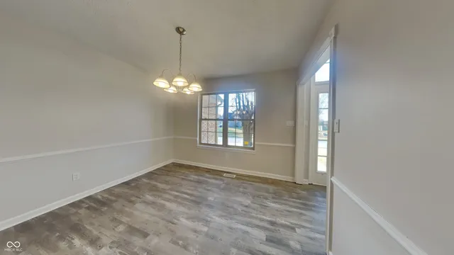 $379,900 | 11144 Echo Trail, Indianapolis, IN 46236