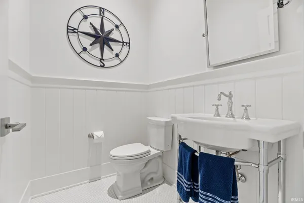 $2,970,000 | 11046 Ideal Beach Drive, Syracuse, IN 46567