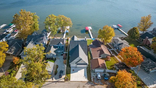 $2,970,000 | 11046 Ideal Beach Drive, Syracuse, IN 46567