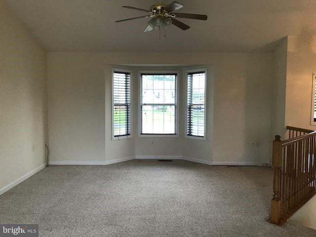 57 Trix Court Ranson, WV 25438 - Photo 2 of 23 Living Room