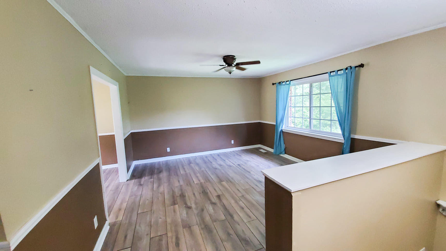 868 Marble Top Road Chickamauga, GA 30707 - Photo 7 of 22 Living Room