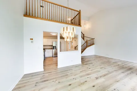 $2,999 | 312 East Tall Oaks Lane, Itasca, IL 60143
