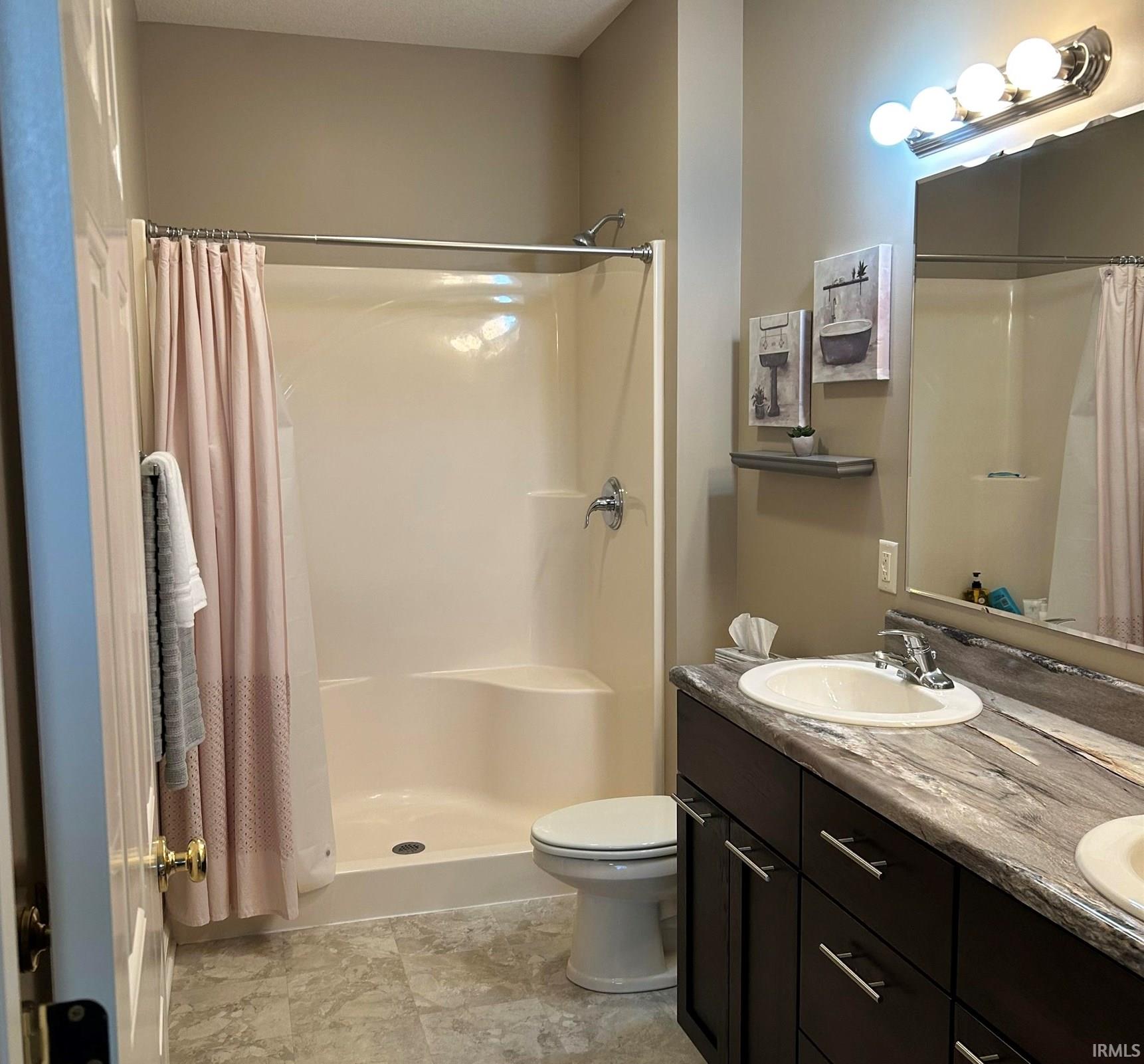 7115 Fallingbrook Lane Fort Wayne, IN 46815 - Photo 6 of 19