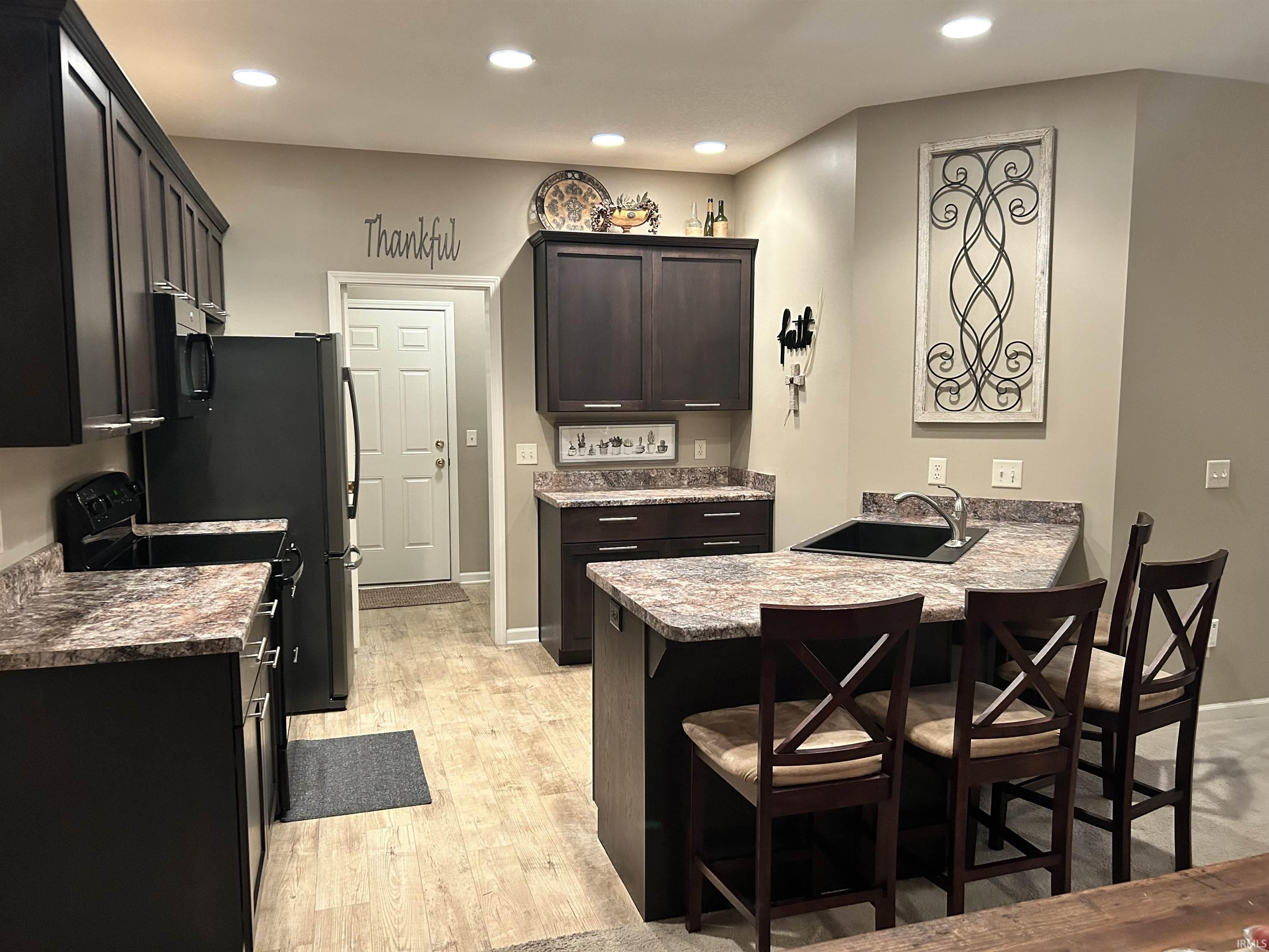 7115 Fallingbrook Lane Fort Wayne, IN 46815 - Photo 8 of 19