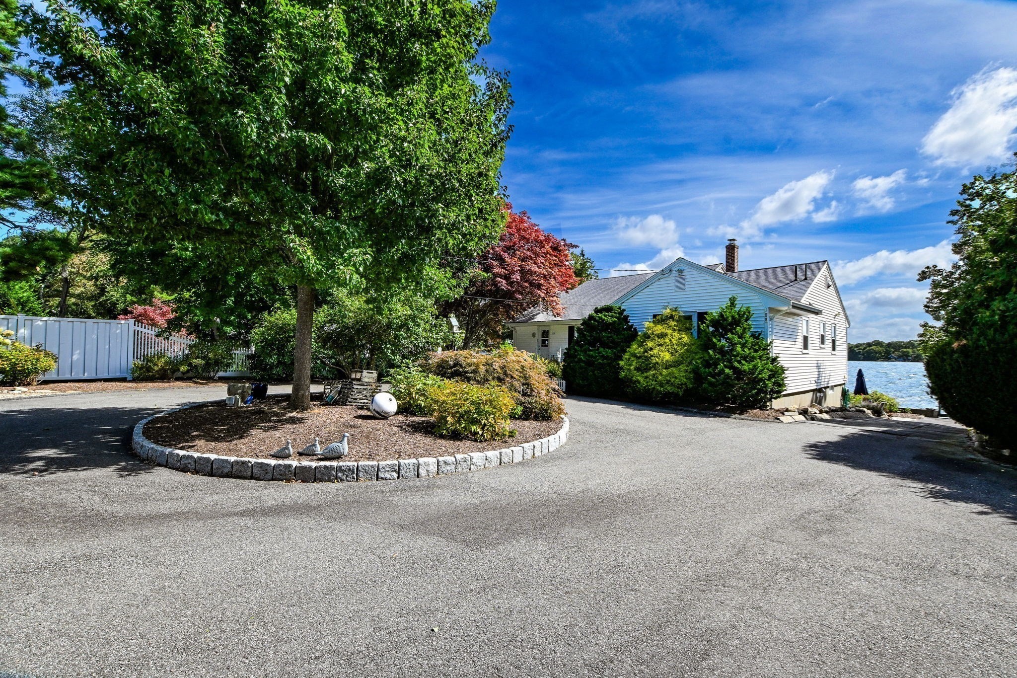 188 Annable Point Road Barnstable, MA 02632 - Photo 4 of 40 Gallery Image 4
