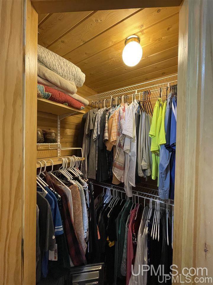 4340 18th Road Escanaba, MI 49829 - Photo 37 of 49 Gallery Image 37