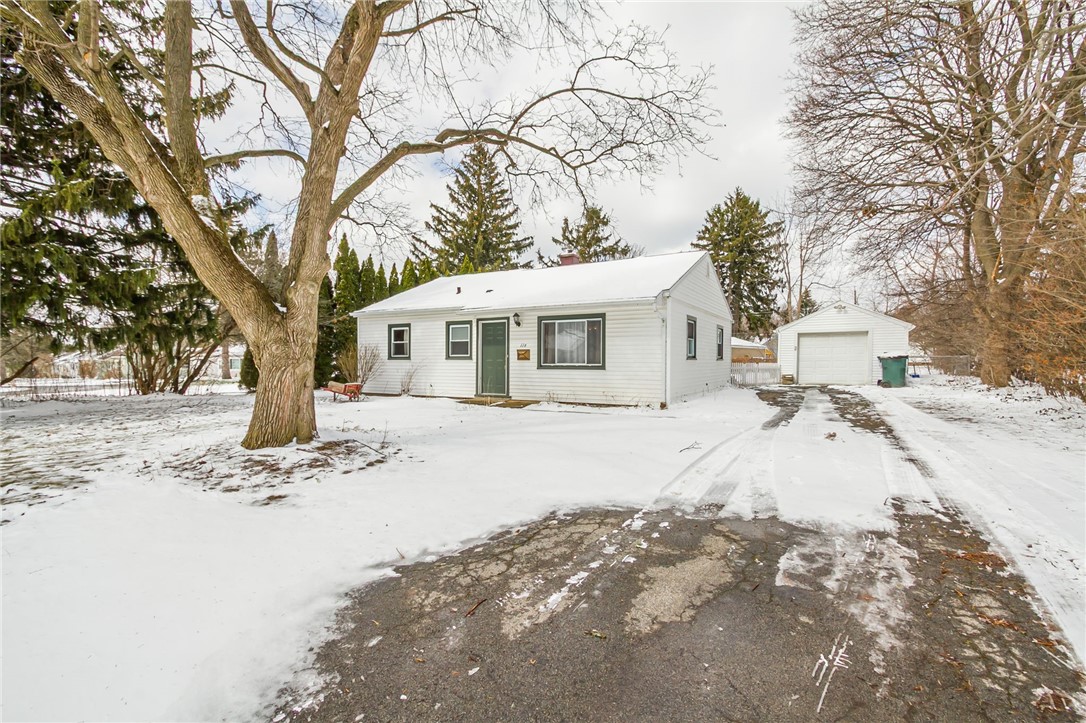 116 Cimarron Drive Rochester, NY 14620 - Photo 2 of 26