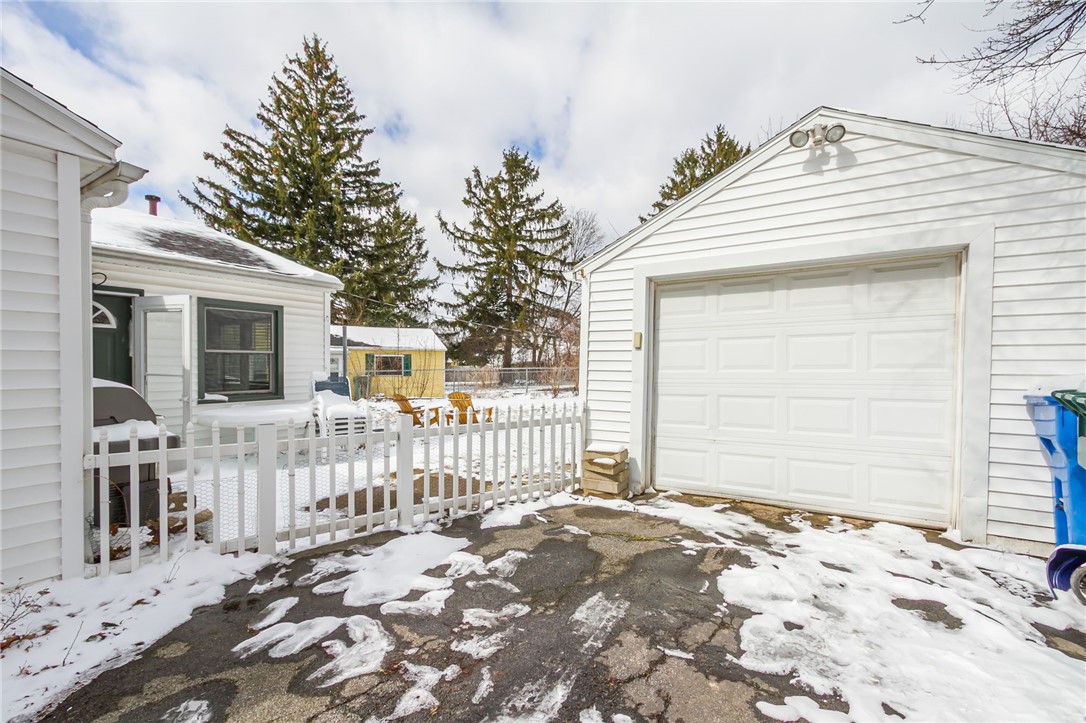 116 Cimarron Drive Rochester, NY 14620 - Photo 21 of 26