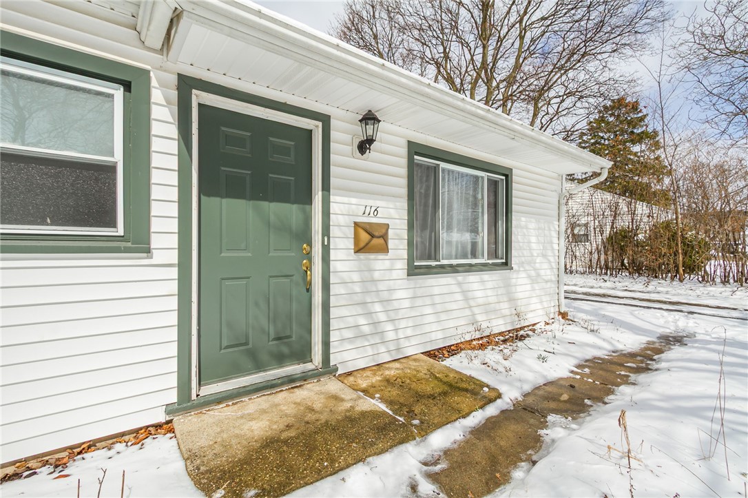 116 Cimarron Drive Rochester, NY 14620 - Photo 3 of 26