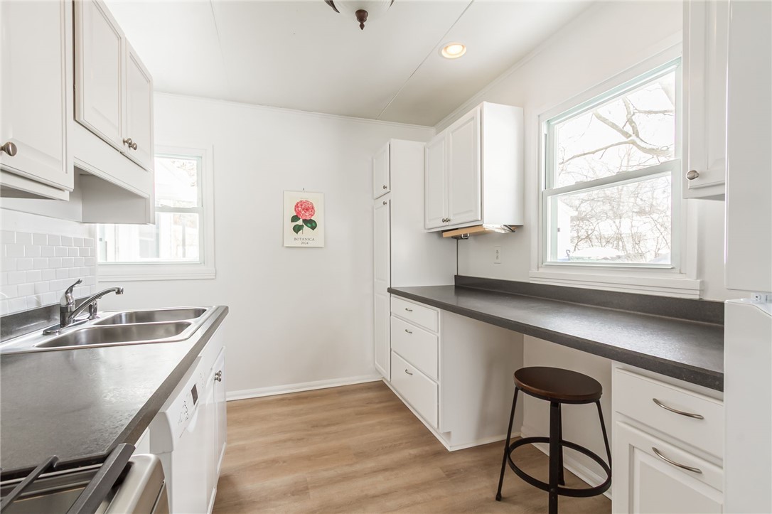 116 Cimarron Drive Rochester, NY 14620 - Photo 8 of 26