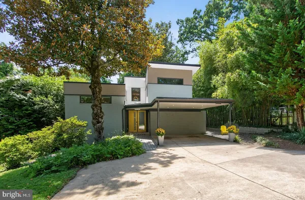 $1,777,700 | 6222 Dahlonega Road, Bethesda, MD 20816