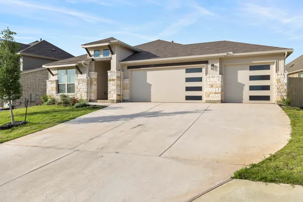 $2,750 | 489 Cherrystone Loop, Buda, TX 78610