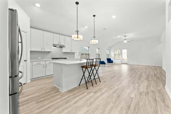 $2,750 | 489 Cherrystone Loop, Buda, TX 78610