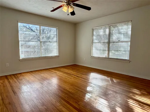 $2,200 | 17501 Ranch To Market Road 150, Driftwood, TX 78619