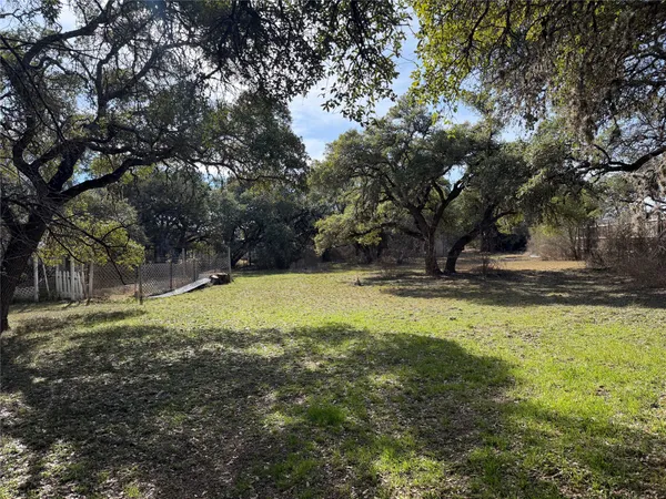 $2,200 | 17501 Ranch To Market Road 150, Driftwood, TX 78619