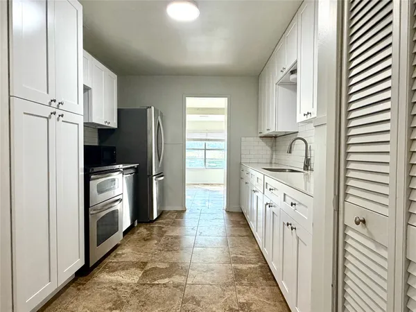 $2,200 | 17501 Ranch To Market Road 150, Driftwood, TX 78619