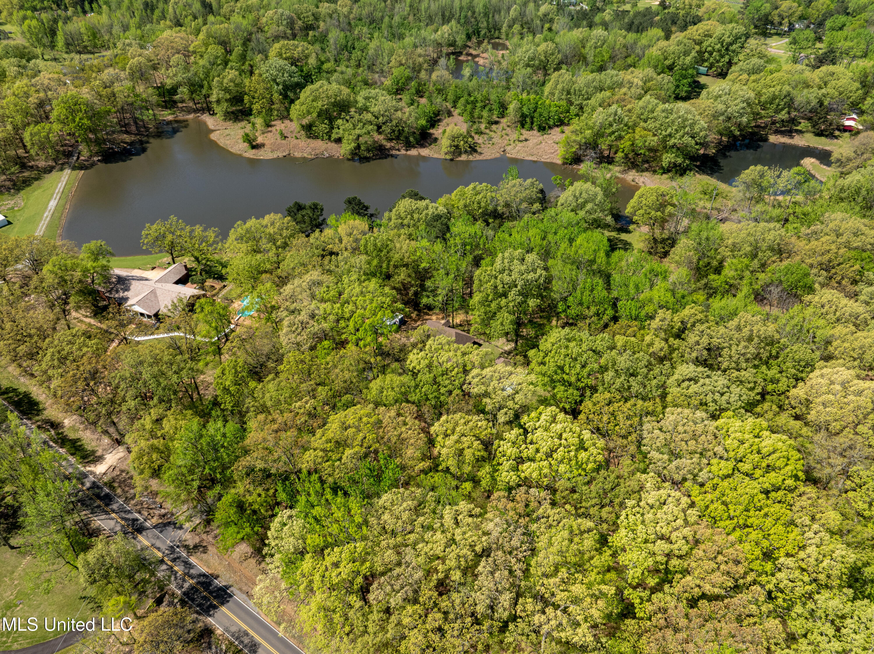 1651 Malone Road Nesbit, MS 38651 - Photo 16 of 59 Malone-13