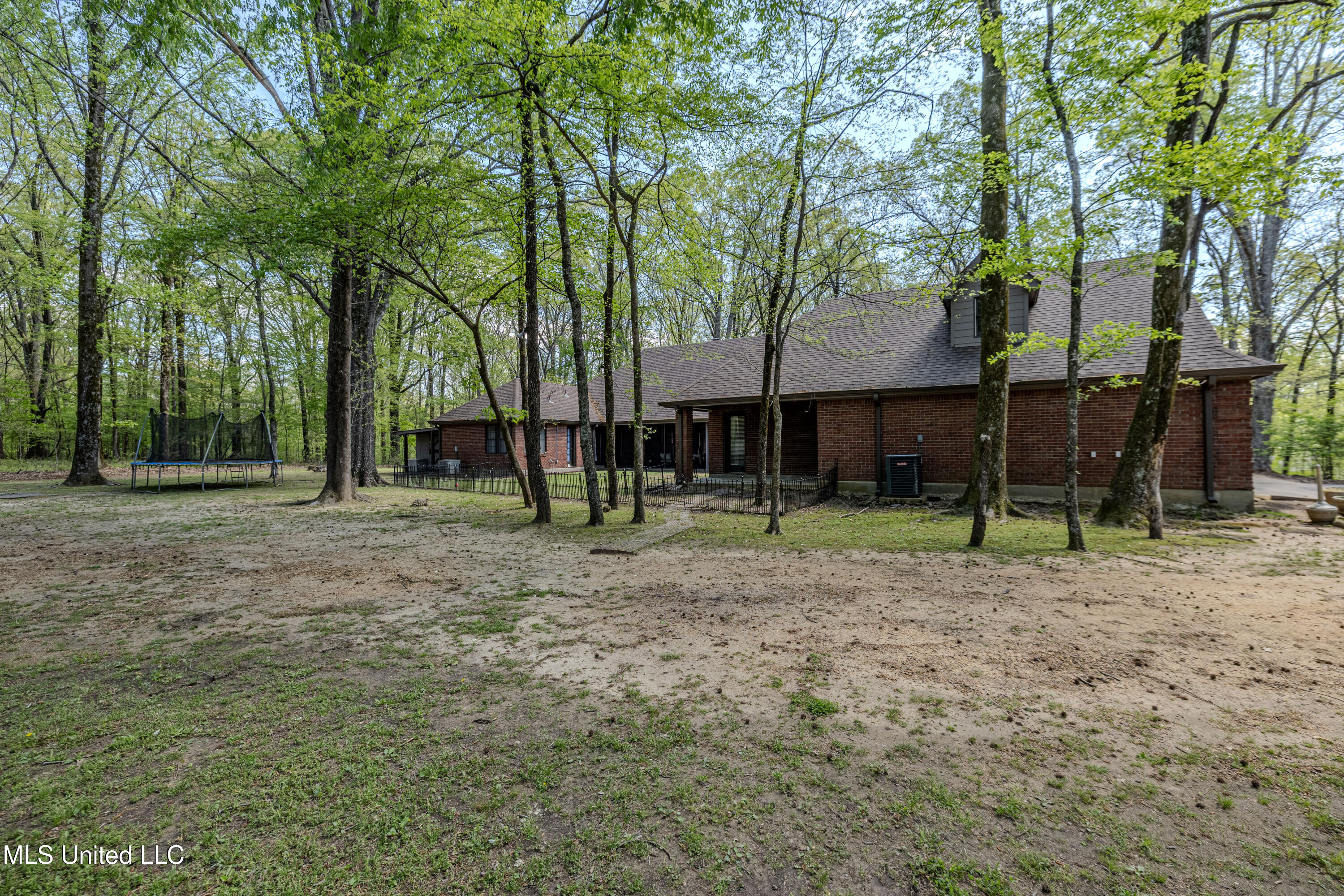 1651 Malone Road Nesbit, MS 38651 - Photo 22 of 59 Malone-21