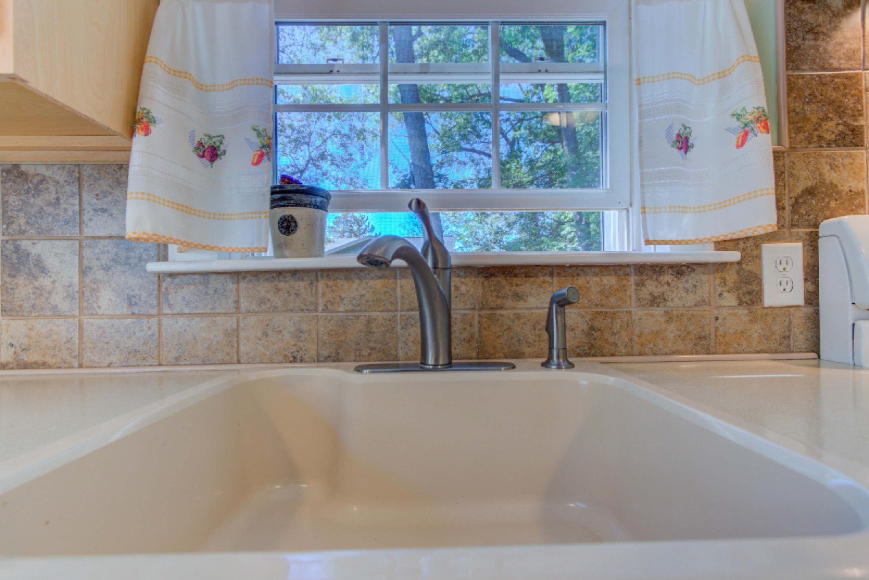 939 Horton Road Muskegon, MI 49445 - Photo 12 of 39 939 Horton Final (21 of 39)