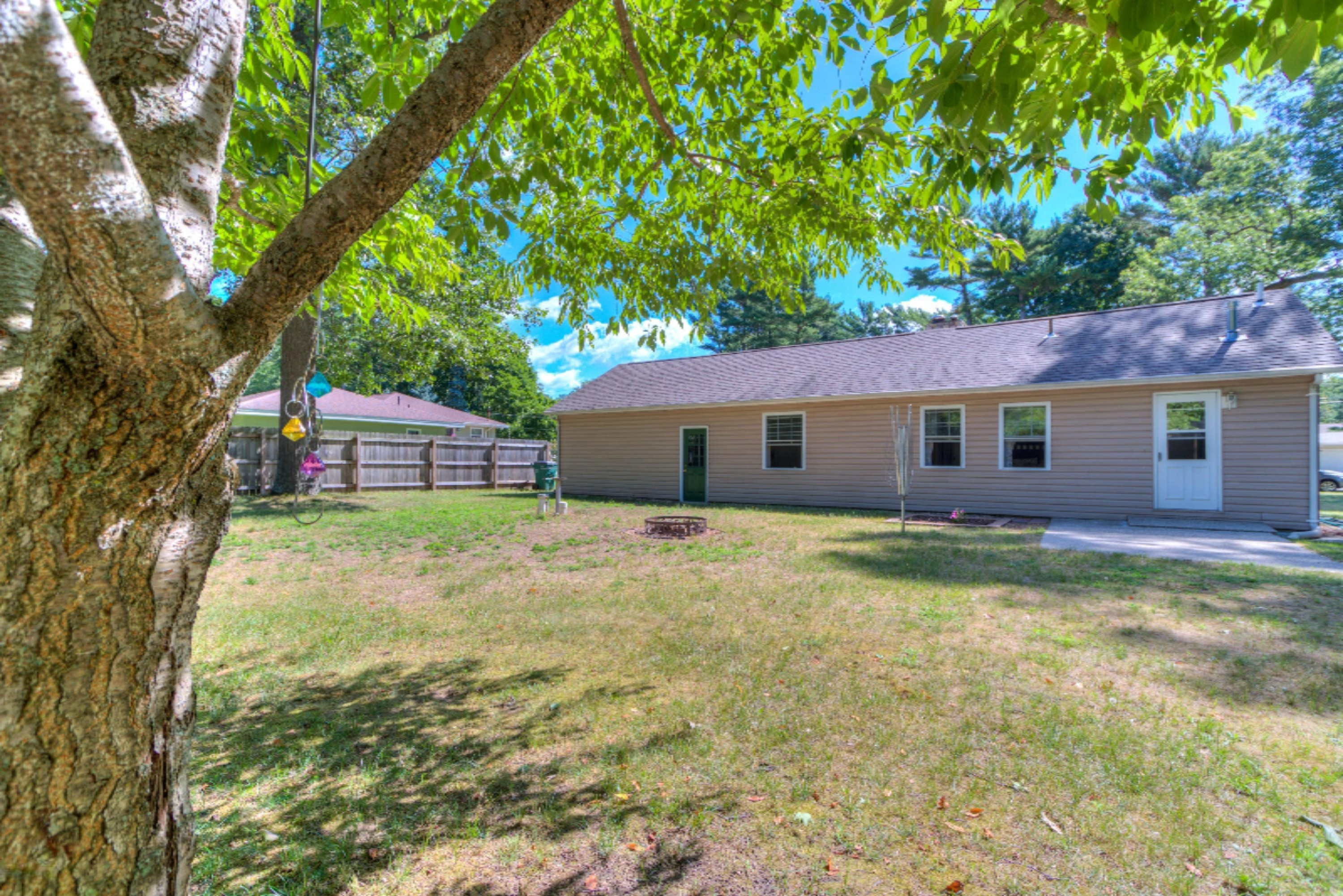 939 Horton Road Muskegon, MI 49445 - Photo 28 of 39 939 Horton Final (37 of 39)