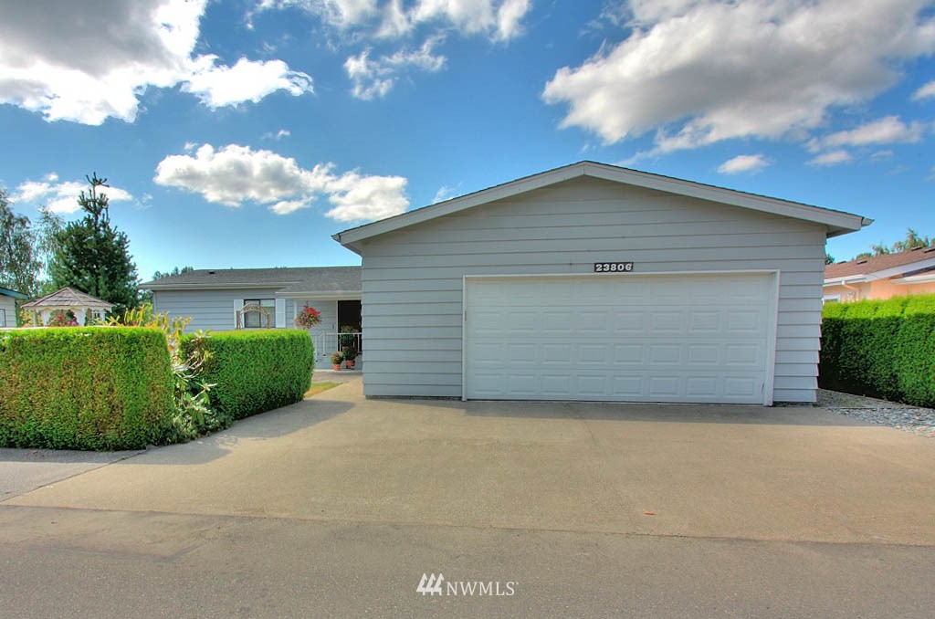 23806 Lake Drive East Bothell, WA 98021 - Photo 1 of 25