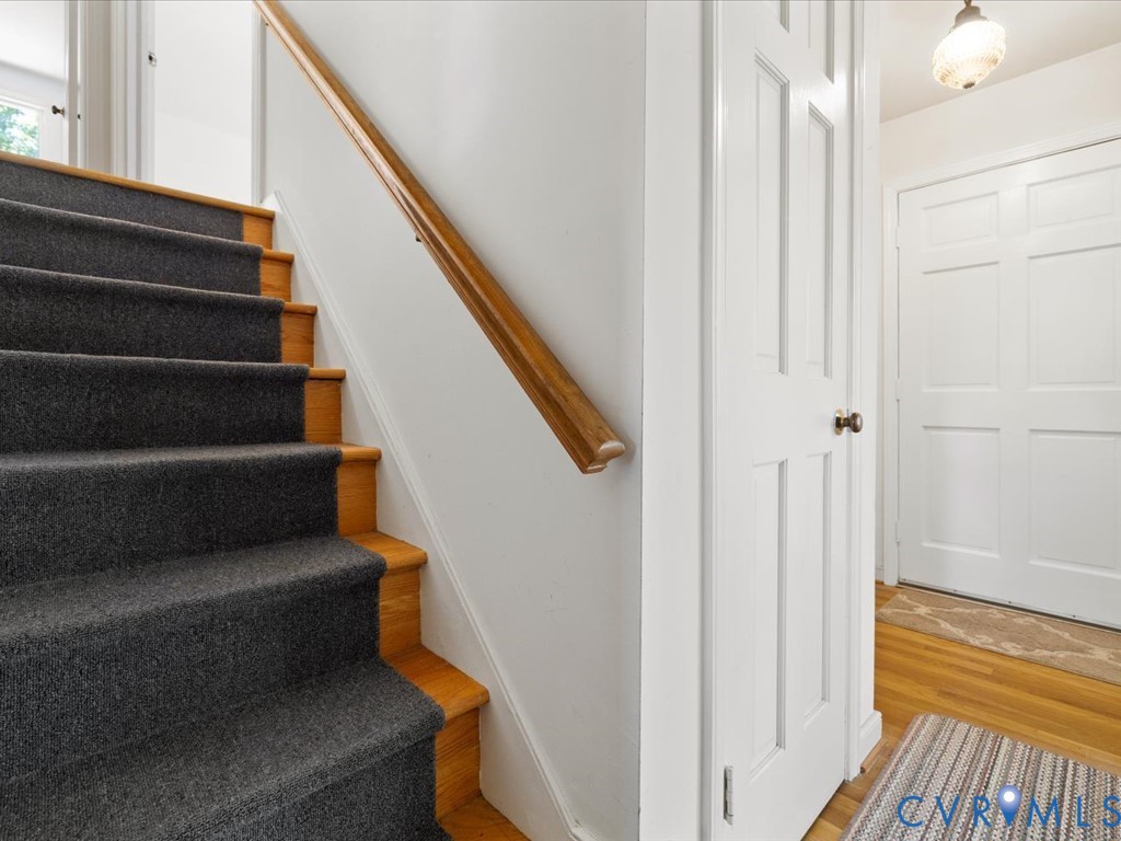 9740 Redbridge Road North Chesterfield, VA 23236 - Photo 15 of 31
