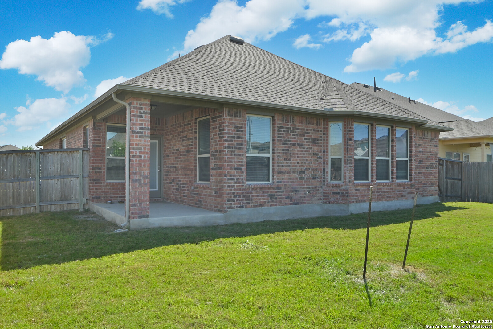 5013 Arrow Ridge Schertz, TX 78124 - Photo 5 of 25