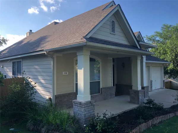 $2,400 | 138 Chestnut Court, Georgetown, TX 78633