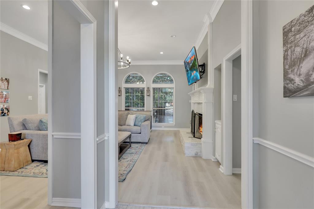 4709 North Meadow Ridge Circle McKinney, TX 75072 - Photo 6 of 40