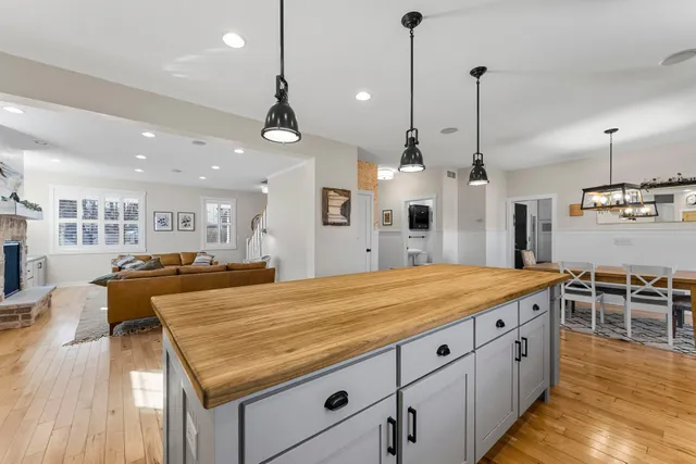 $715,000 | 4455 Cosette Lane North, Hugo, MN 55038