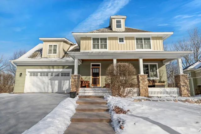 $715,000 | 4455 Cosette Lane North, Hugo, MN 55038