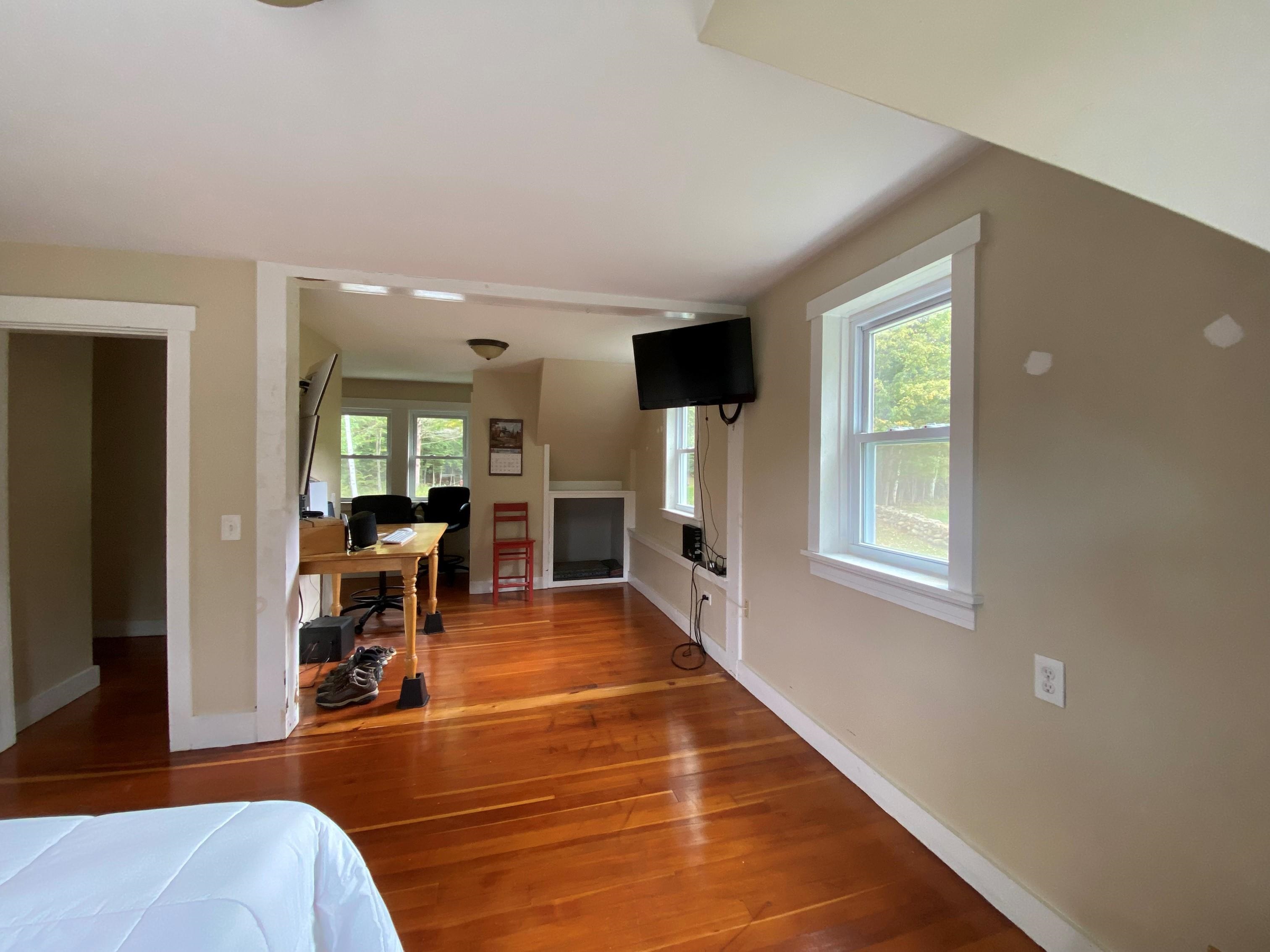 786 East Deering Road Deering, NH 03244 - Photo 19 of 40