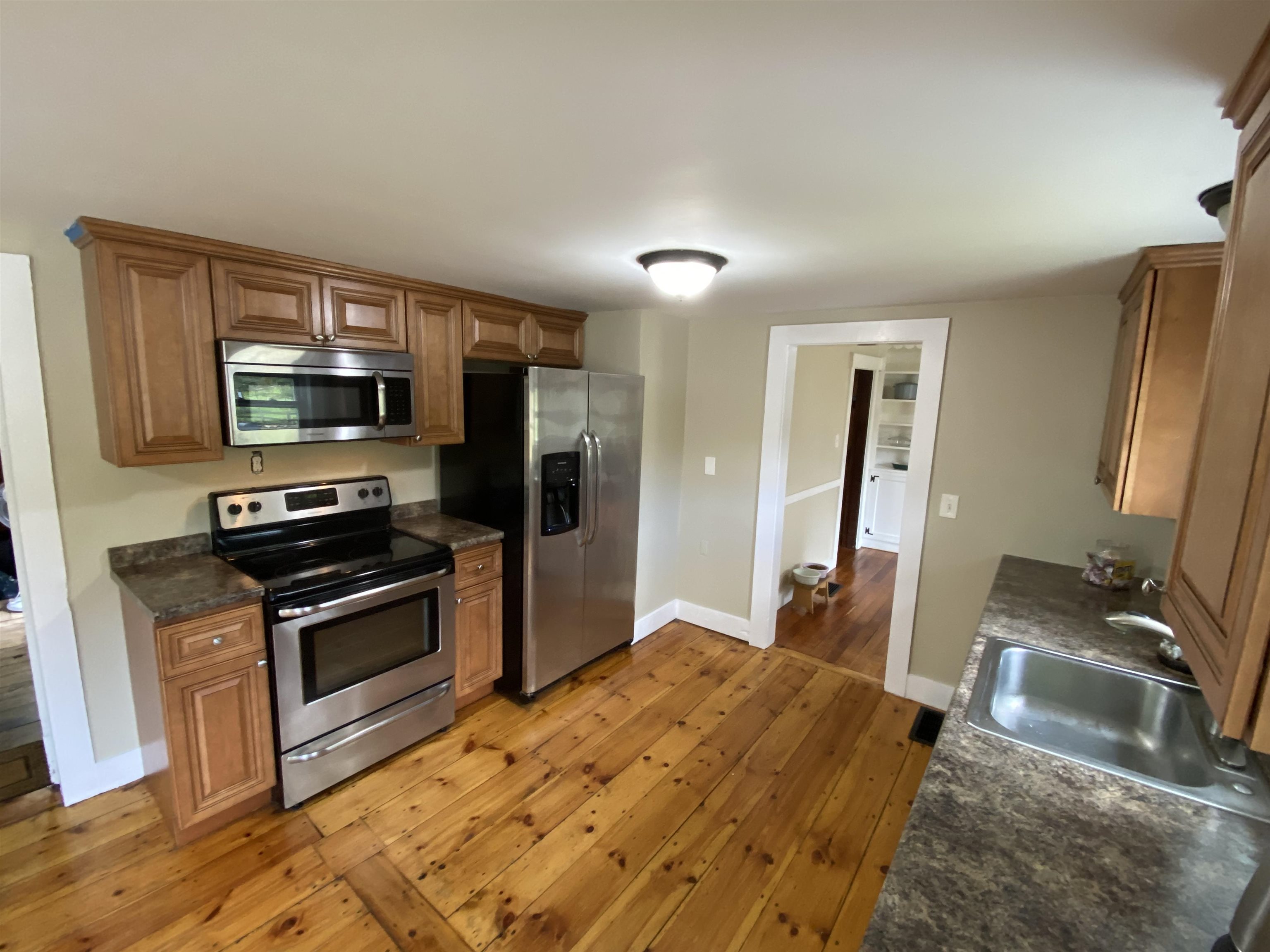 786 East Deering Road Deering, NH 03244 - Photo 5 of 40