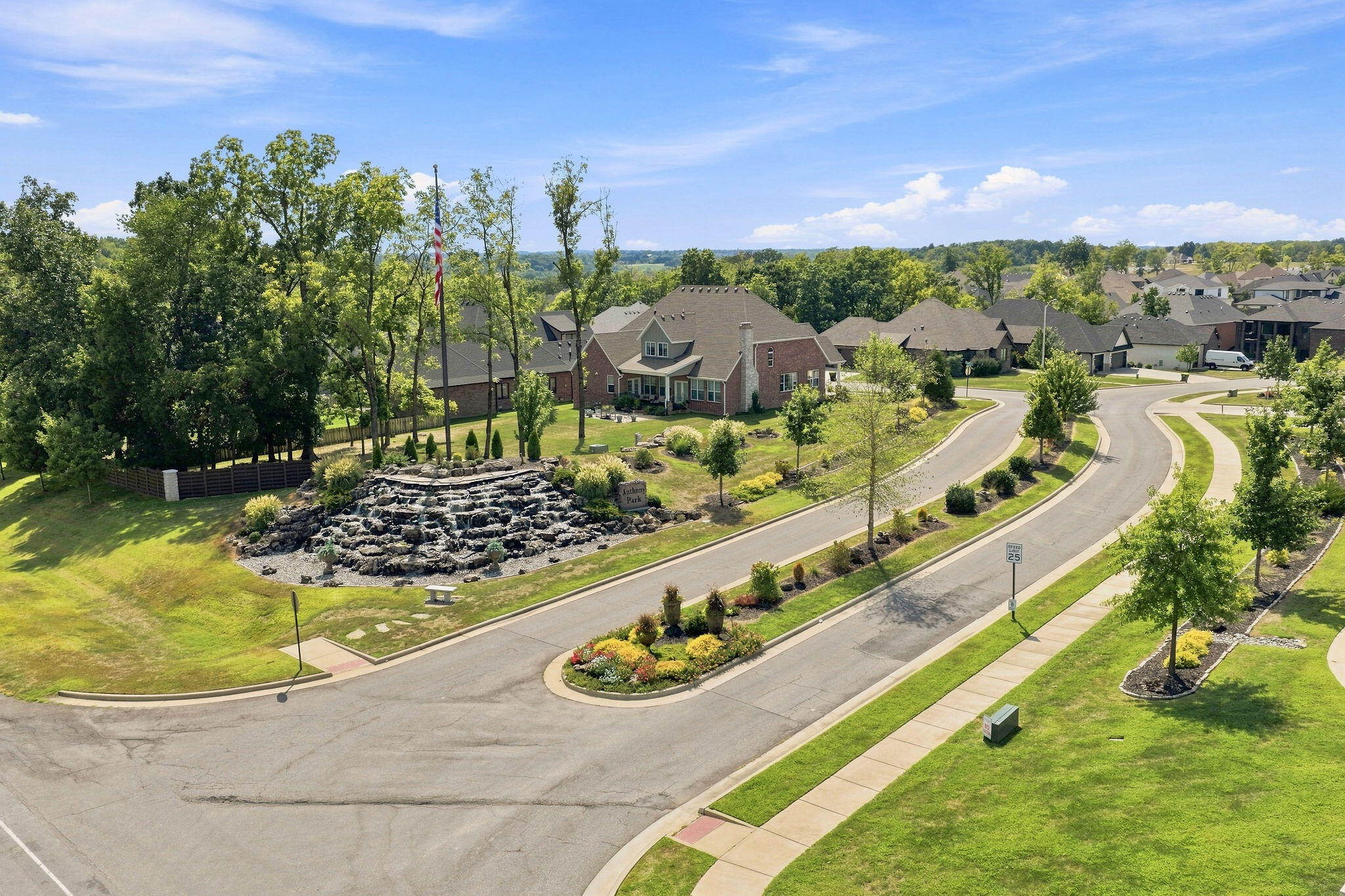 6164 South Hampton Avenue Springfield, MO 65810 - Photo 67 of 69 Waterfall