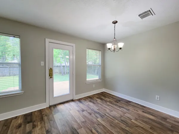 $1,750 | 16842 Marlin Spike Way, Crosby, TX 77532